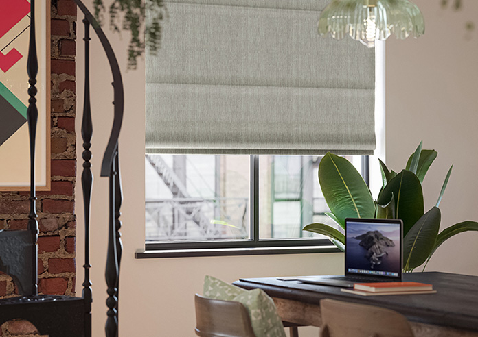 Atina (Blackout), Gainsboro - Roman Blind - Image 5